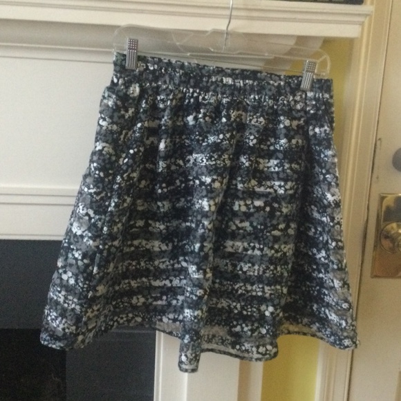 Xhilaration Striped Floral Skater Skirt Pockets Black - Sz Medium - Picture 7 of 15